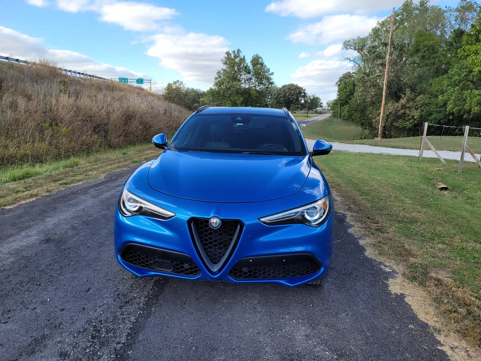 2018 Alfa Romeo Stelvio - Image 8 of 31