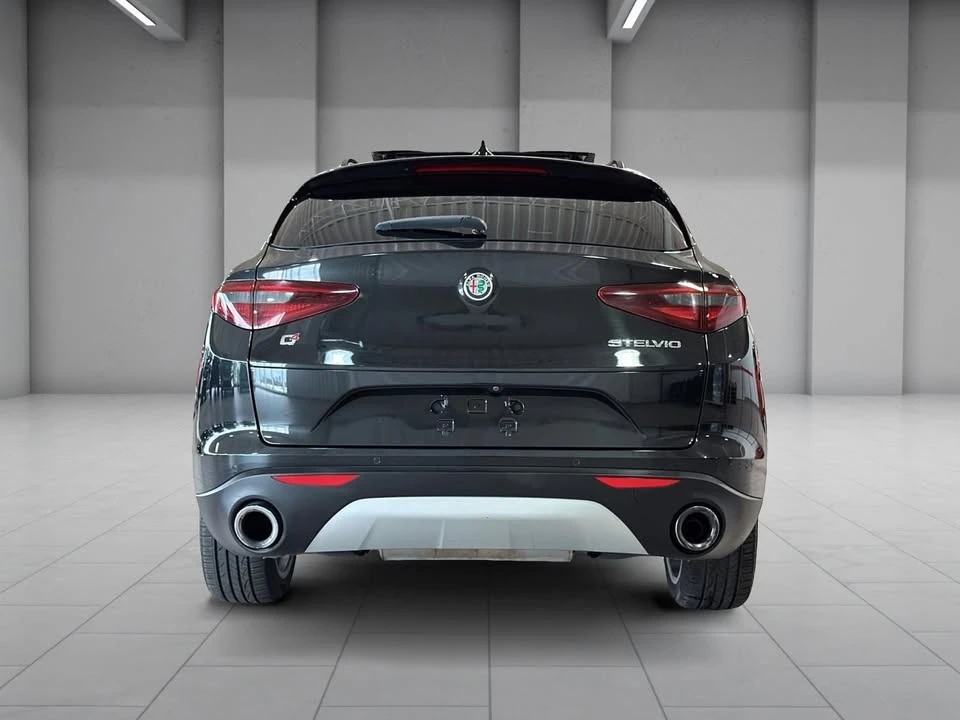 2018 Alfa Romeo Stelvio - Image 12 of 20