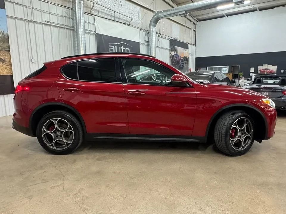 2018 Alfa Romeo Stelvio - Image 6 of 20