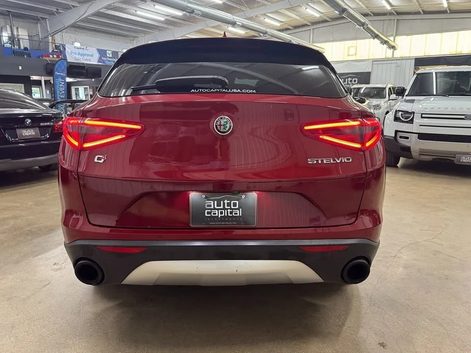 2018 Alfa Romeo Stelvio - Image 4 of 20
