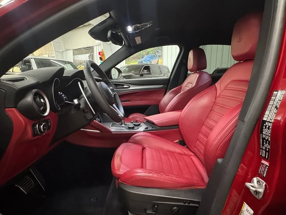 2018 Alfa Romeo Stelvio - Image 8 of 20