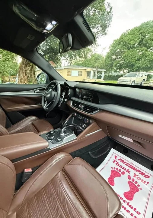 2018 Alfa Romeo Stelvio - Image 15 of 20