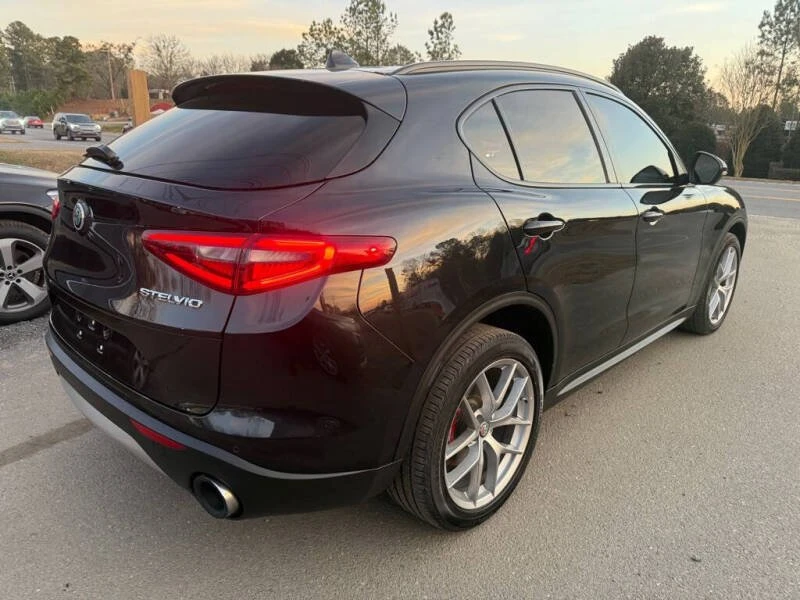 2018 Alfa Romeo Stelvio - Image 2 of 8