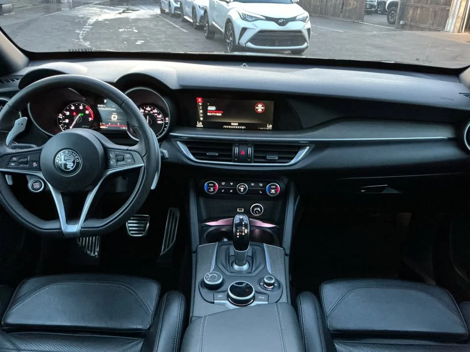 2018 Alfa Romeo Stelvio - Image 14 of 20