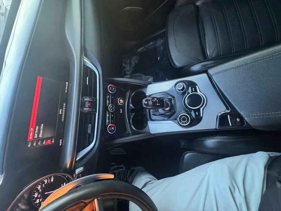 2018 Alfa Romeo Stelvio - Image 12 of 20