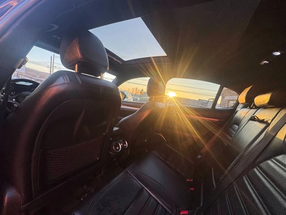 2018 Alfa Romeo Stelvio - Image 18 of 20