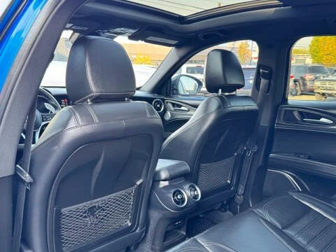 2018 Alfa Romeo Stelvio - Image 10 of 16