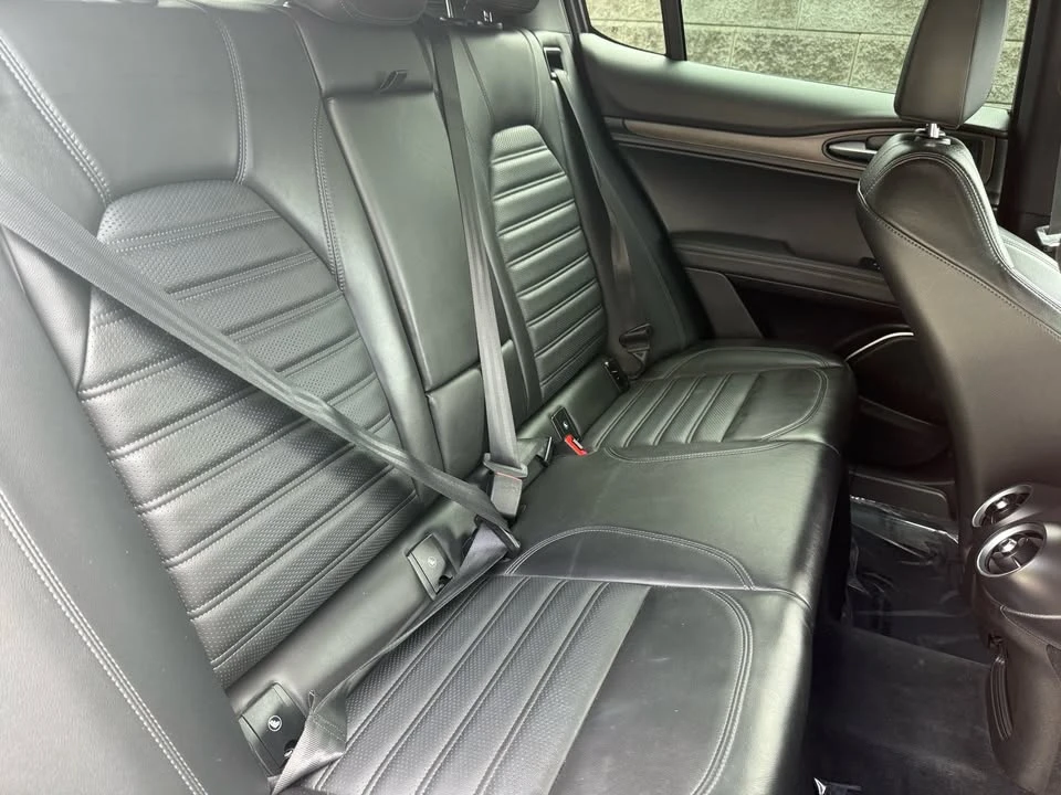 2018 Alfa Romeo Stelvio - Image 15 of 16
