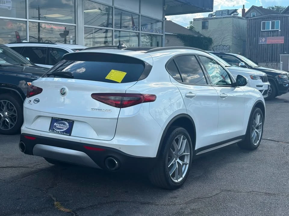 2018 Alfa Romeo Stelvio - Image 7 of 19
