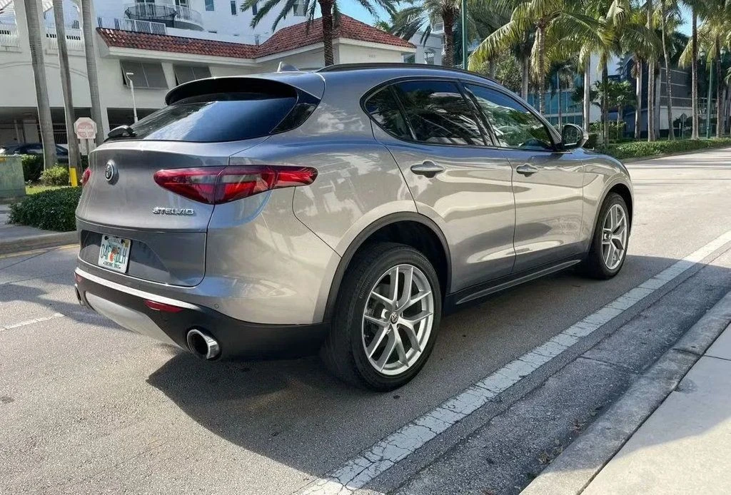 2018 Alfa Romeo Stelvio - Image 6 of 12