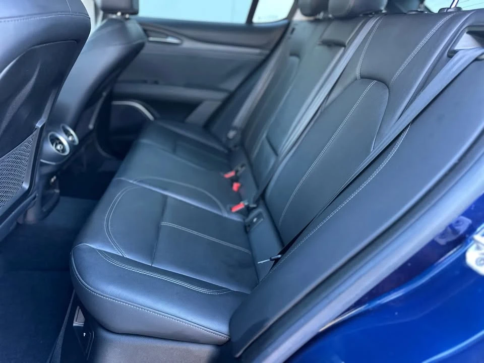 2018 Alfa Romeo Stelvio - Image 19 of 20