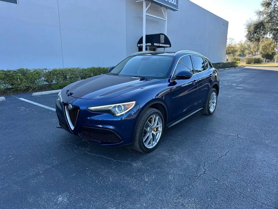 2018 Alfa Romeo Stelvio - Image 2 of 20
