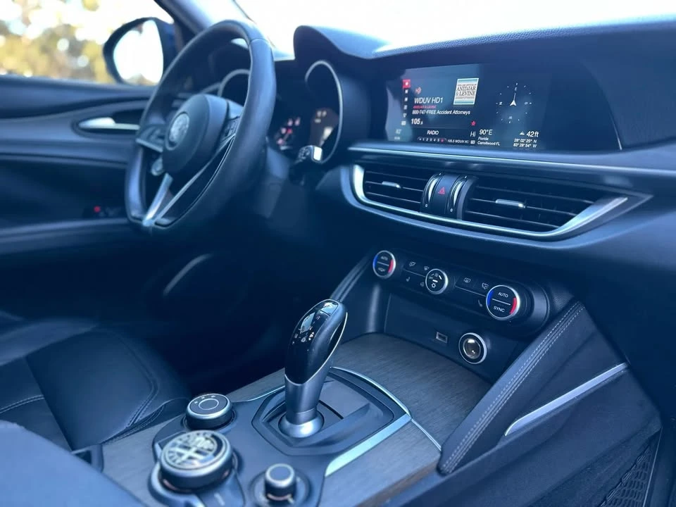 2018 Alfa Romeo Stelvio - Image 12 of 20