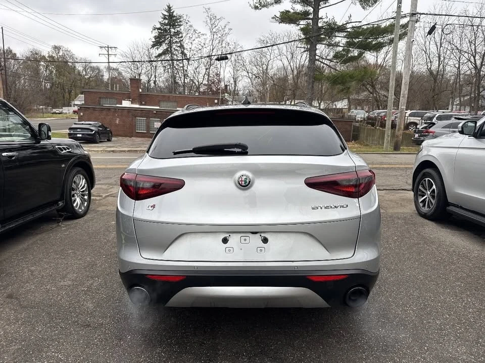 2018 Alfa Romeo Stelvio - Image 5 of 19