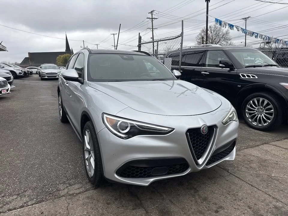 2018 Alfa Romeo Stelvio - Image 8 of 19