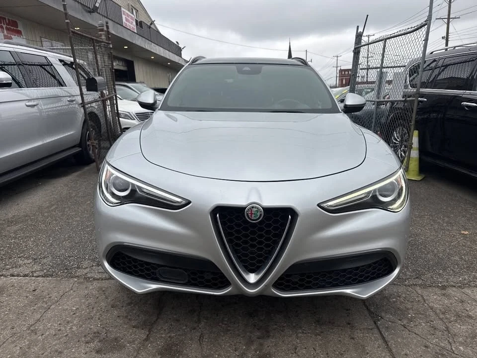 2018 Alfa Romeo Stelvio - Image 9 of 19