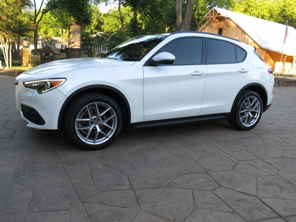 2018 Alfa Romeo Stelvio - Image 4 of 12