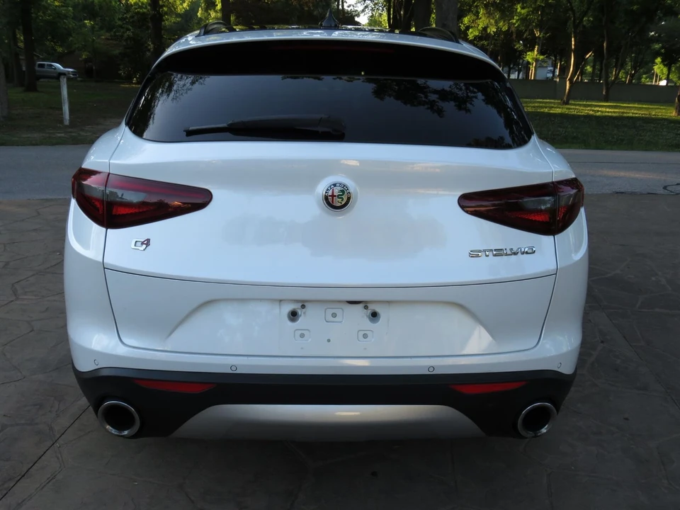 2018 Alfa Romeo Stelvio - Image 12 of 12