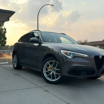 2018 Alfa Romeo Stelvio Ti Sport