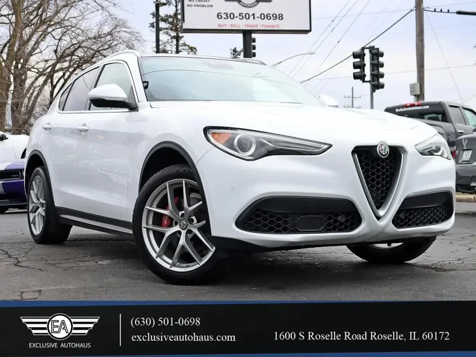 2018 Alfa Romeo Stelvio - Image 2 of 15