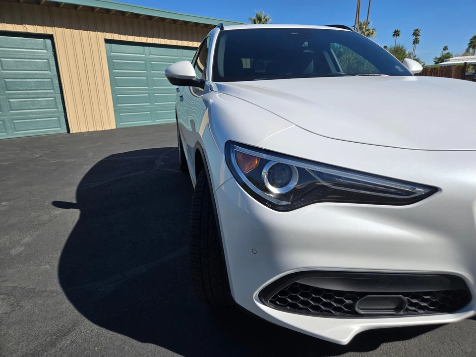 2018 Alfa Romeo Stelvio - Image 15 of 31