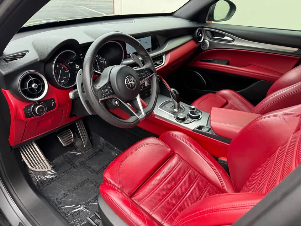 2018 Alfa Romeo Stelvio - Image 10 of 20