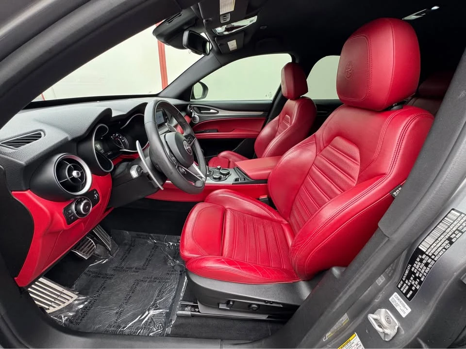 2018 Alfa Romeo Stelvio - Image 9 of 20