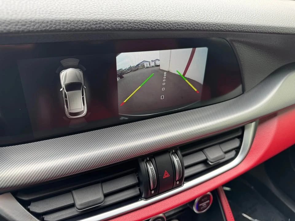2018 Alfa Romeo Stelvio - Image 19 of 20