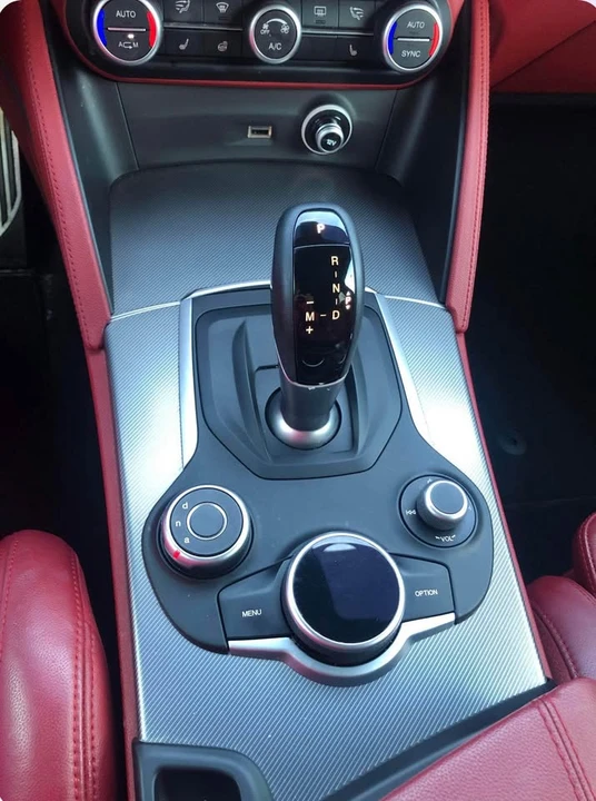 2018 Alfa Romeo Stelvio - Image 6 of 10