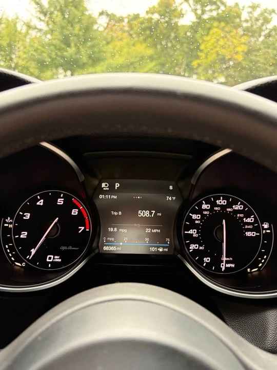 2018 Alfa Romeo Stelvio - Image 9 of 14