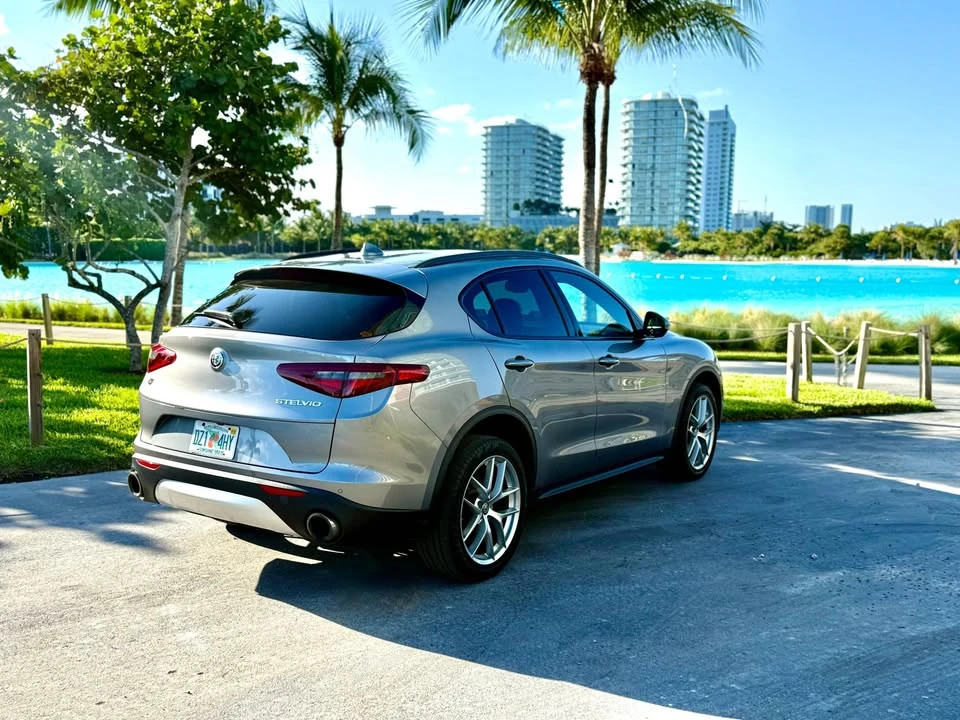 2018 Alfa Romeo Stelvio - Image 5 of 5