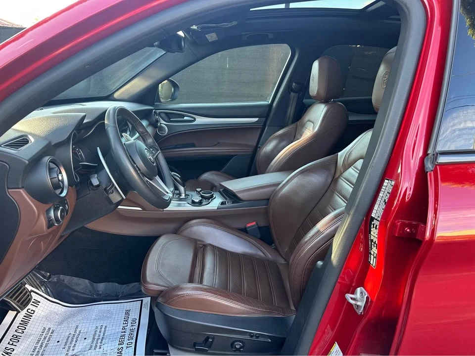 2018 Alfa Romeo Stelvio - Image 9 of 13