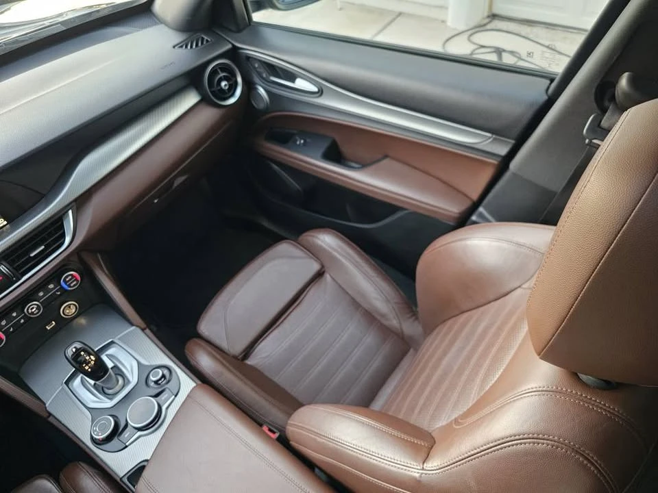 2018 Alfa Romeo Stelvio - Image 16 of 20
