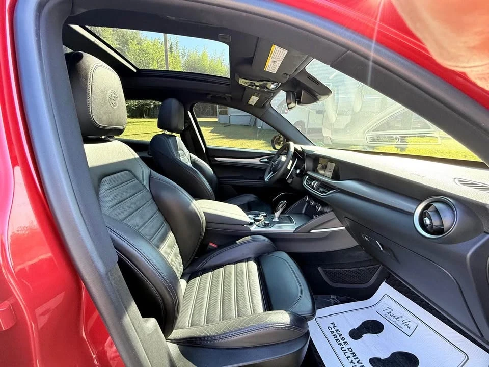 2018 Alfa Romeo Stelvio - Image 9 of 20