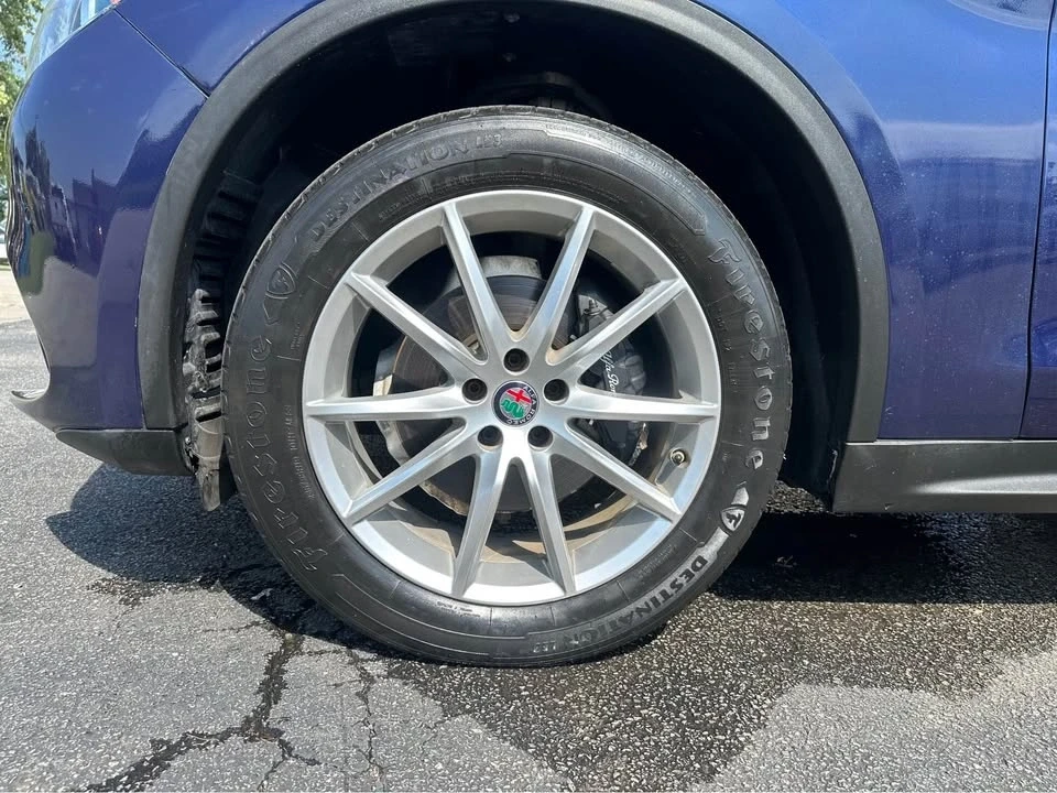 2018 Alfa Romeo Stelvio - Image 18 of 19