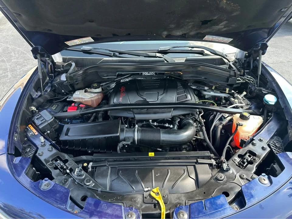 2018 Alfa Romeo Stelvio - Image 19 of 19