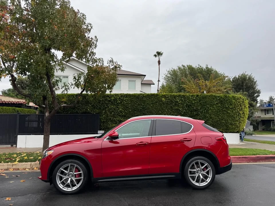 2018 Alfa Romeo Stelvio - Image 3 of 15