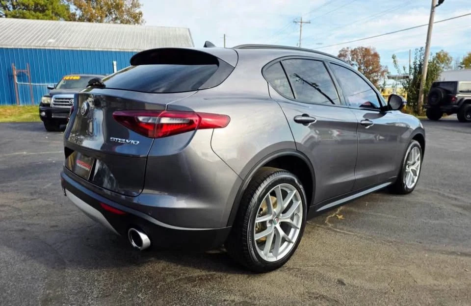 2018 Alfa Romeo Stelvio - Image 5 of 20