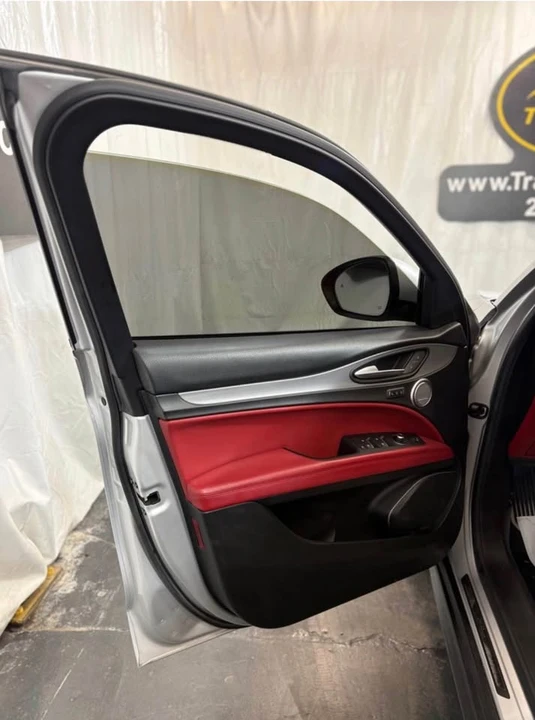 2018 Alfa Romeo Stelvio - Image 9 of 16