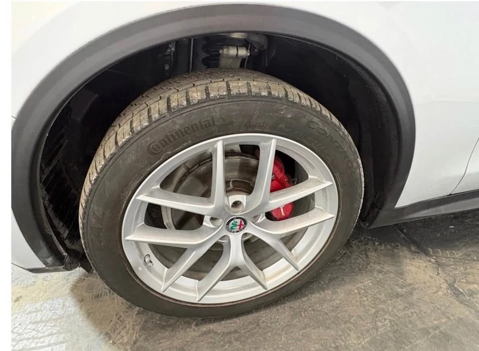 2018 Alfa Romeo Stelvio - Image 16 of 16