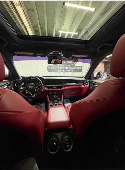 2018 Alfa Romeo Stelvio - Image 15 of 16