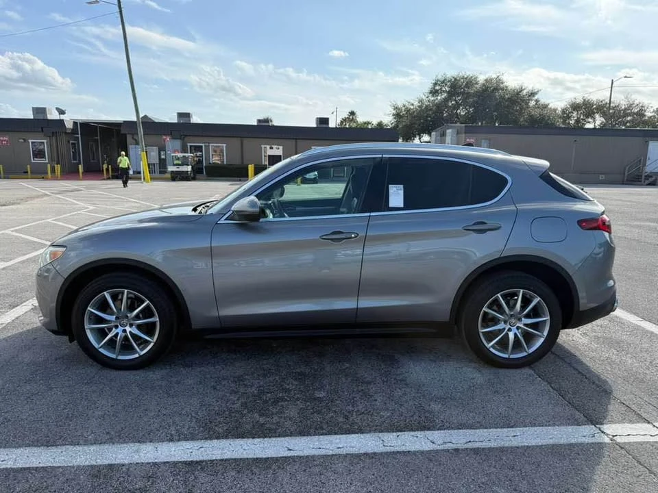 2018 Alfa Romeo Stelvio - Image 6 of 12