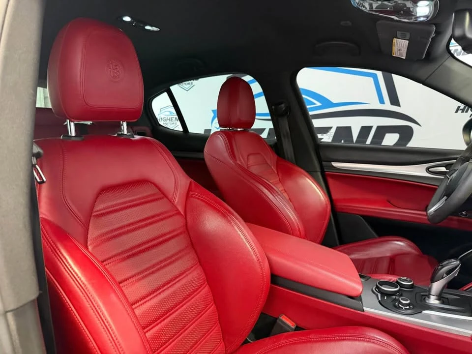 2018 Alfa Romeo Stelvio - Image 12 of 13