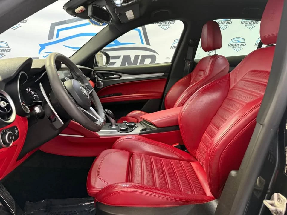 2018 Alfa Romeo Stelvio - Image 9 of 13