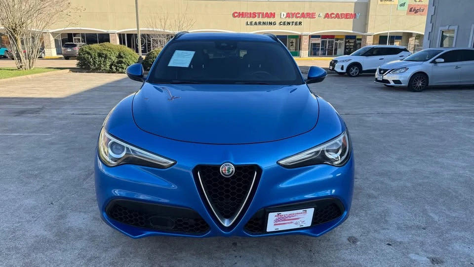 2018 Alfa Romeo Stelvio - Image 8 of 20