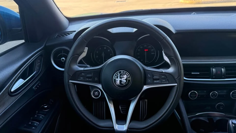 2018 Alfa Romeo Stelvio - Image 14 of 20