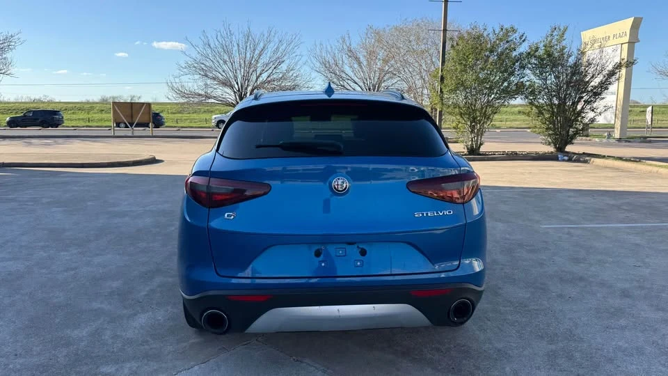2018 Alfa Romeo Stelvio - Image 4 of 20