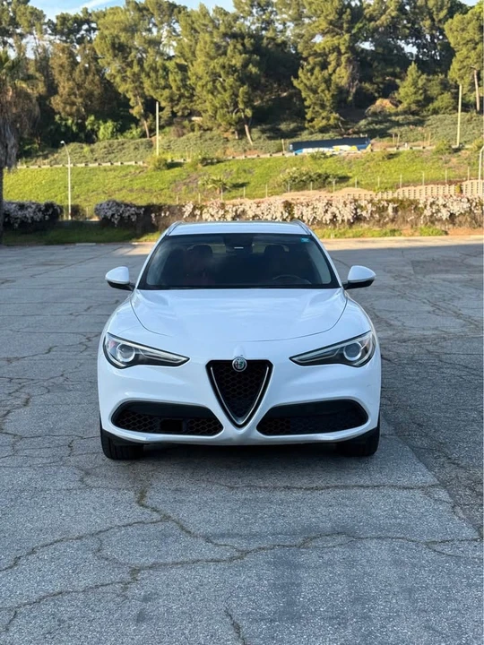 2018 Alfa Romeo Stelvio - Image 2 of 15