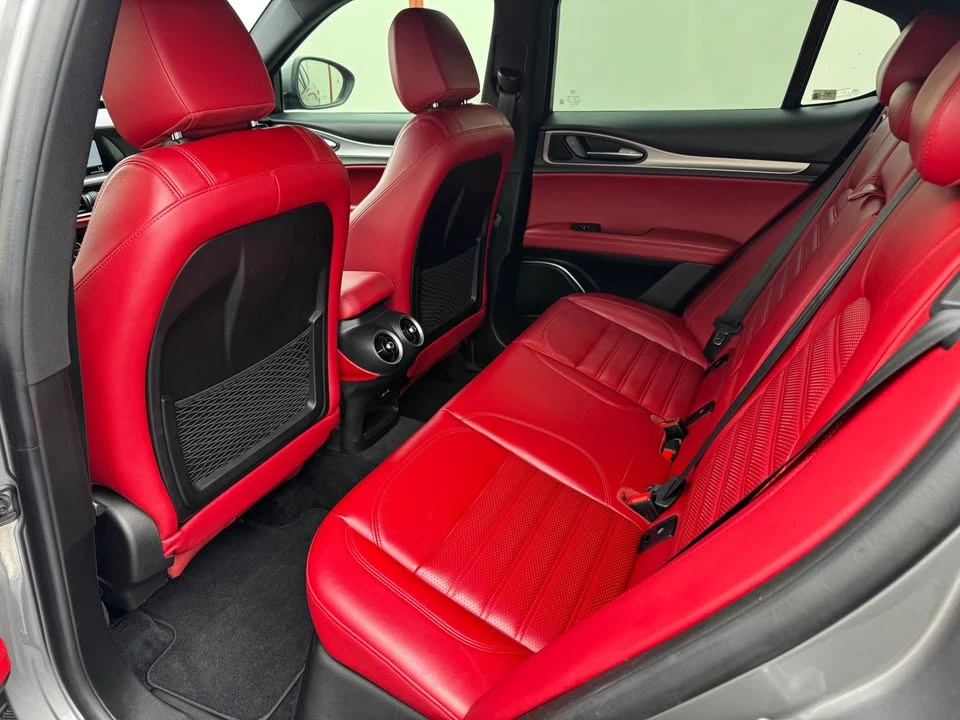 2018 Alfa Romeo Stelvio - Image 11 of 19