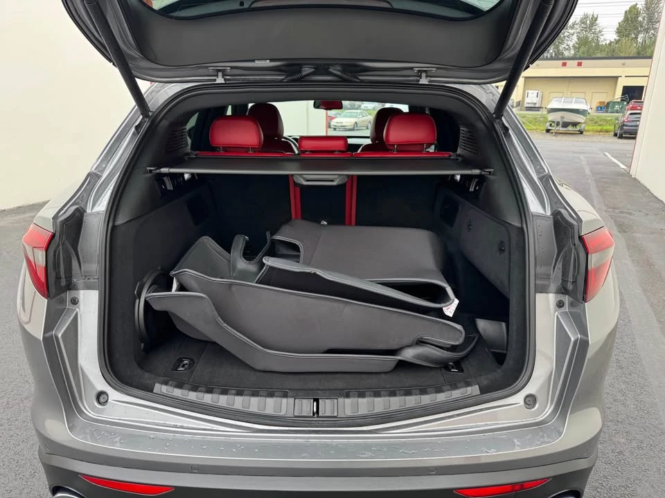 2018 Alfa Romeo Stelvio - Image 12 of 19